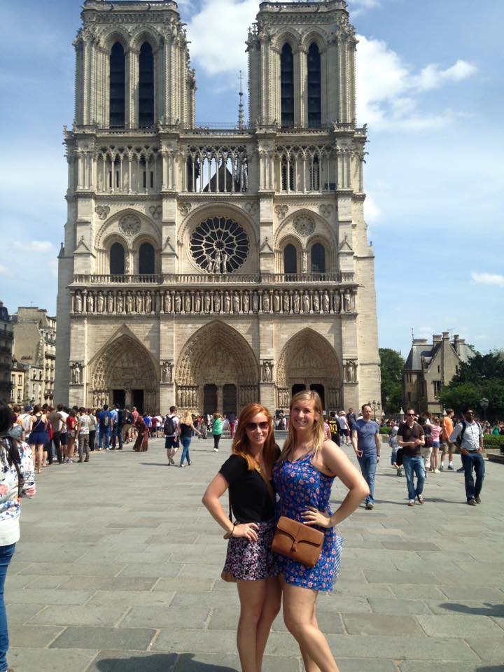 Two students in front of Notre Dame