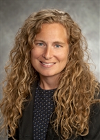 Dr. Jennifer Hollinger