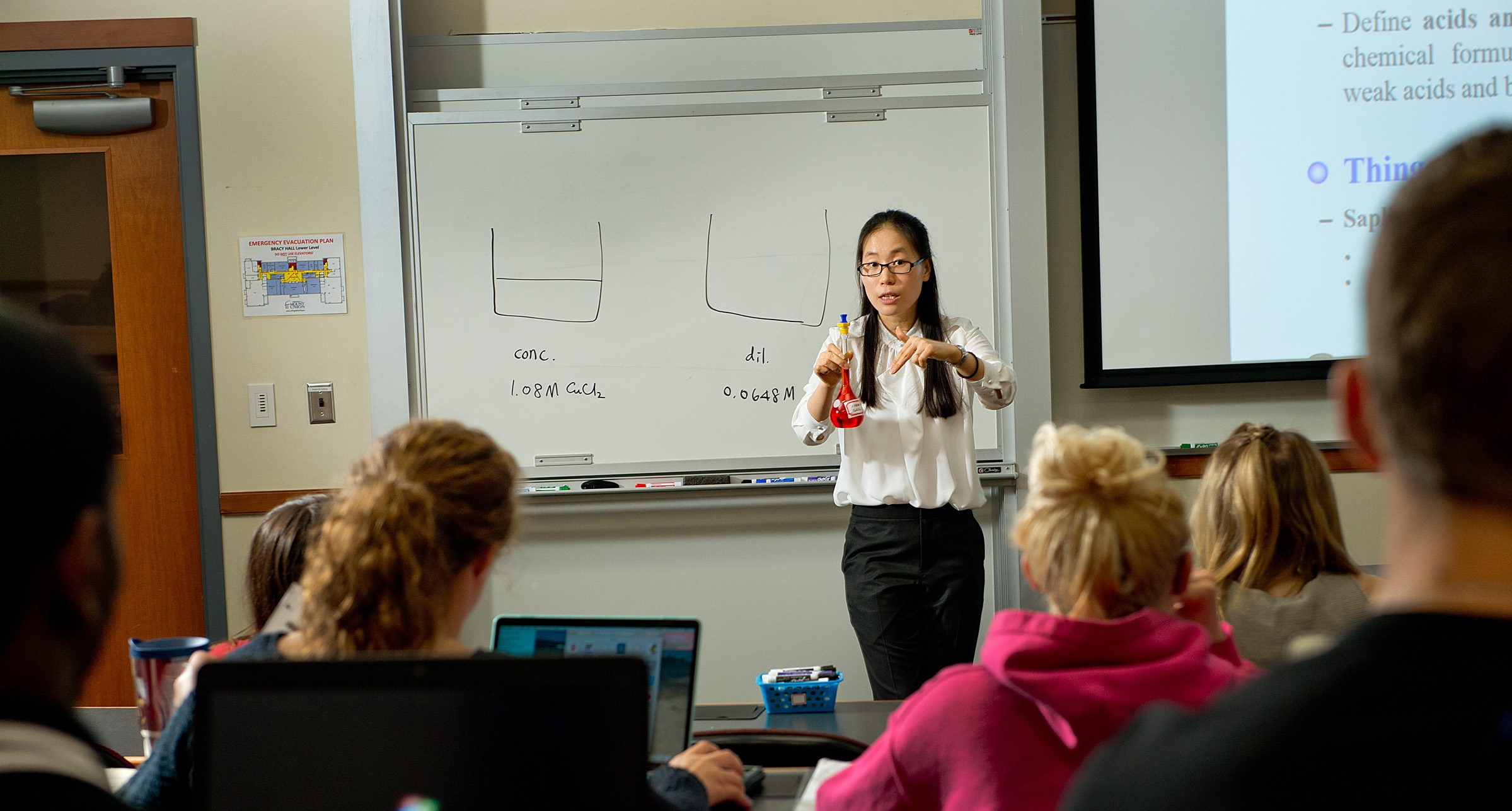 University of Mount Union professor teaching a biochem class 