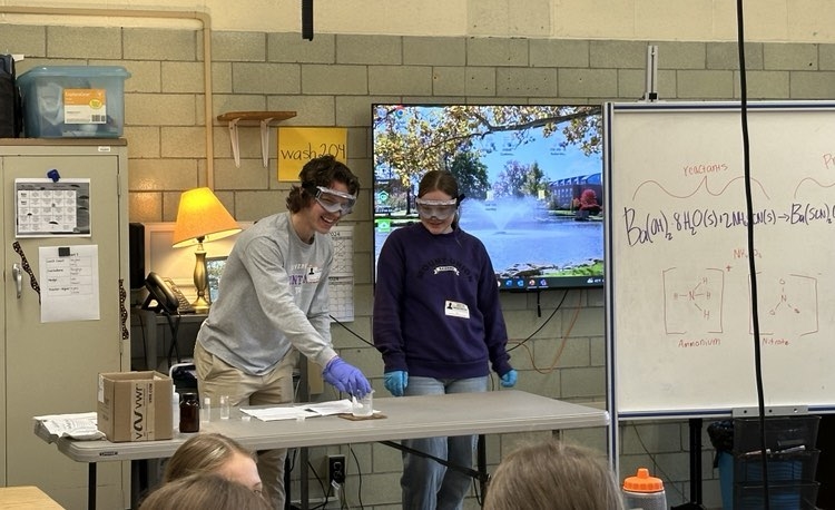 students presenting experiments