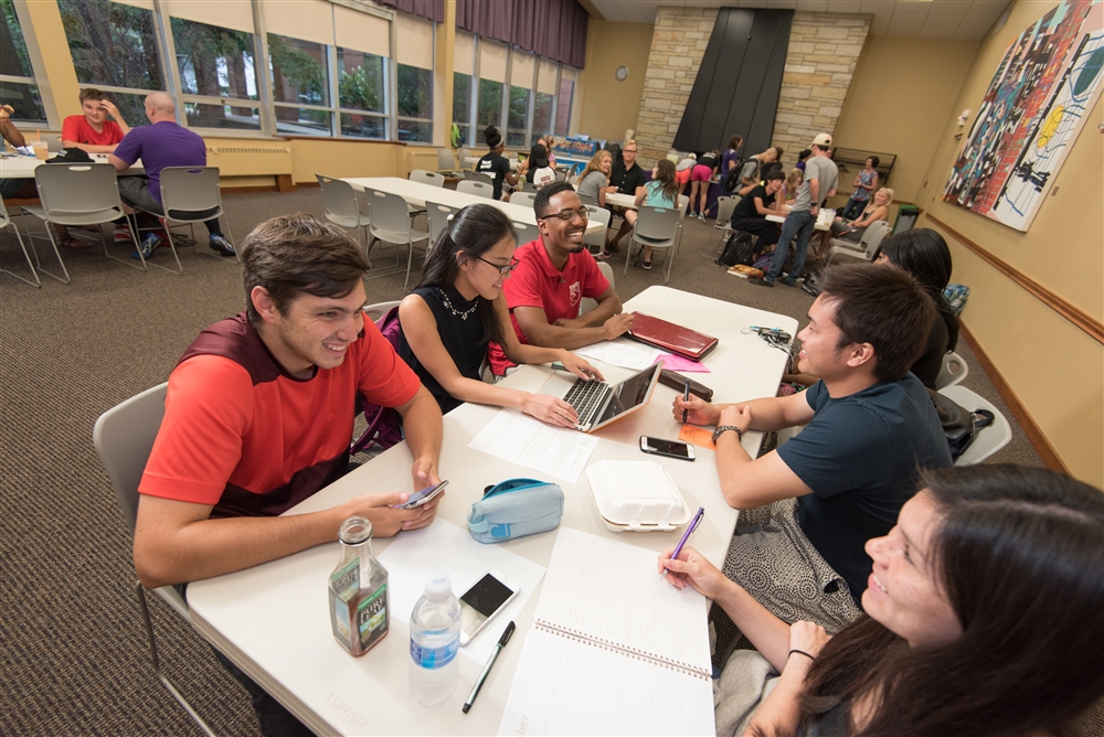 University of Mount Union international students meeting