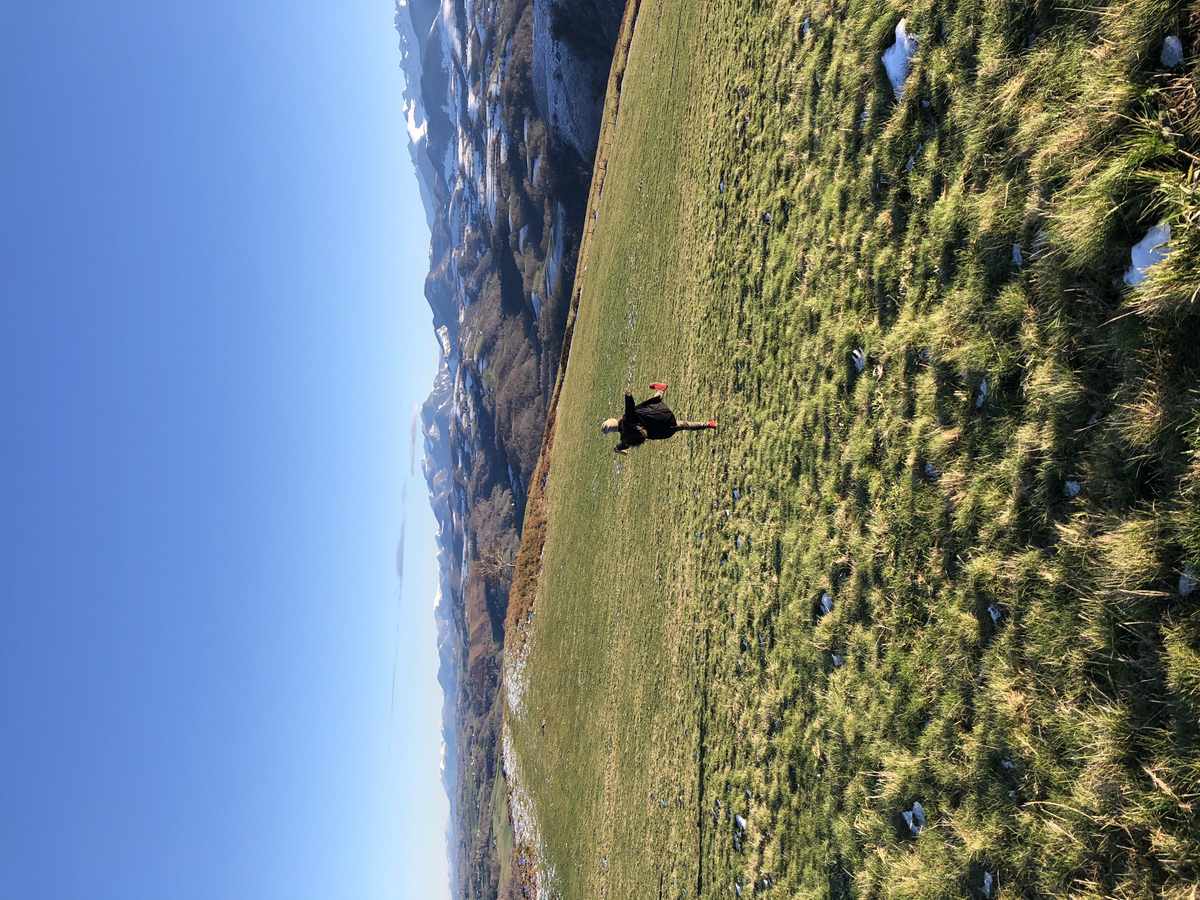Amandine stands in the nature of her hometown