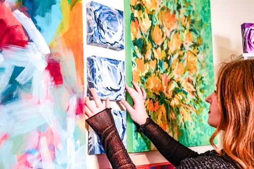 ellie chaddock hanging art