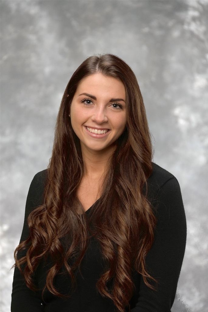 Emily Ina '21