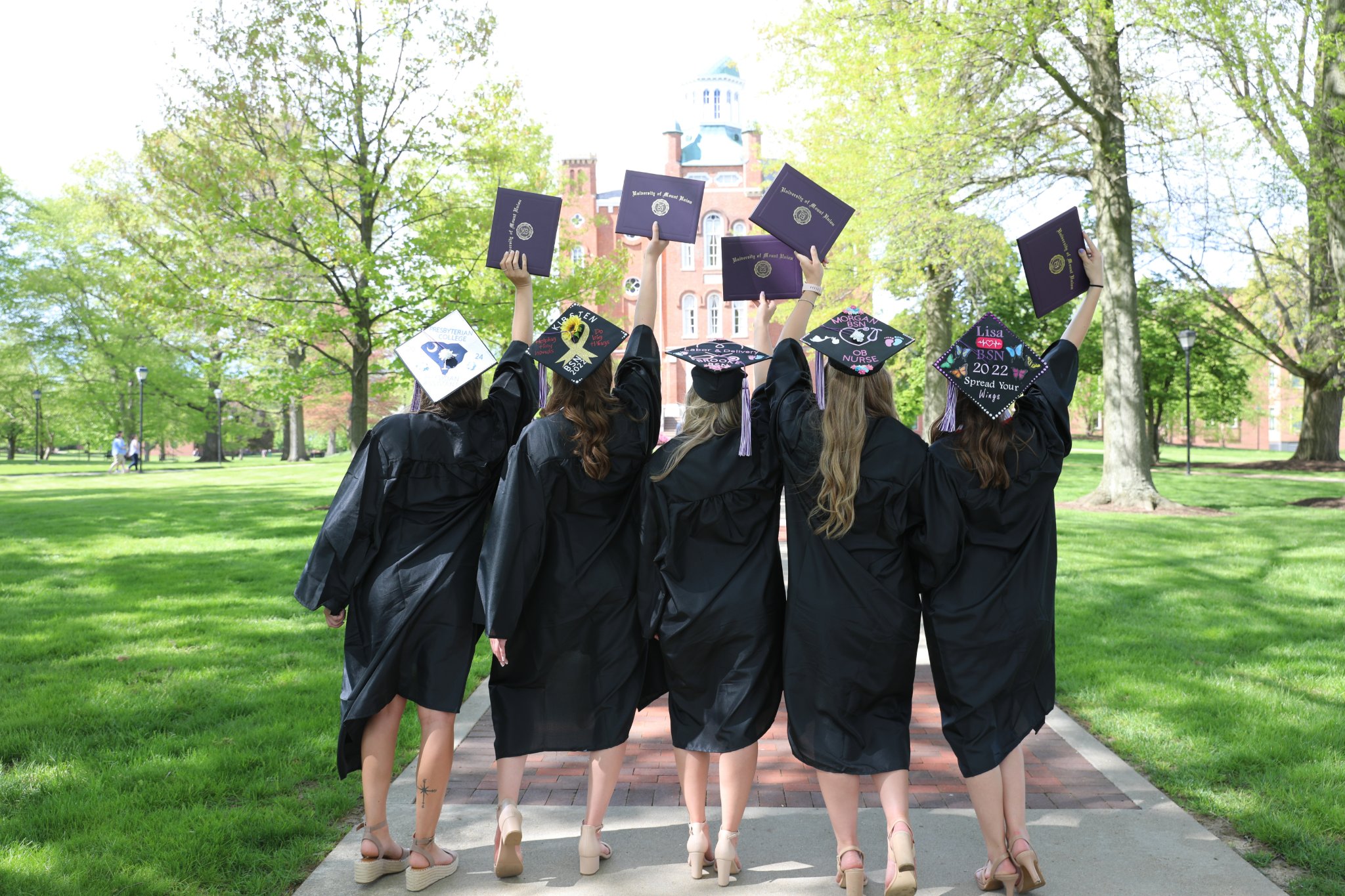 Senior Double Major Students Explore Career Paths before Graduation